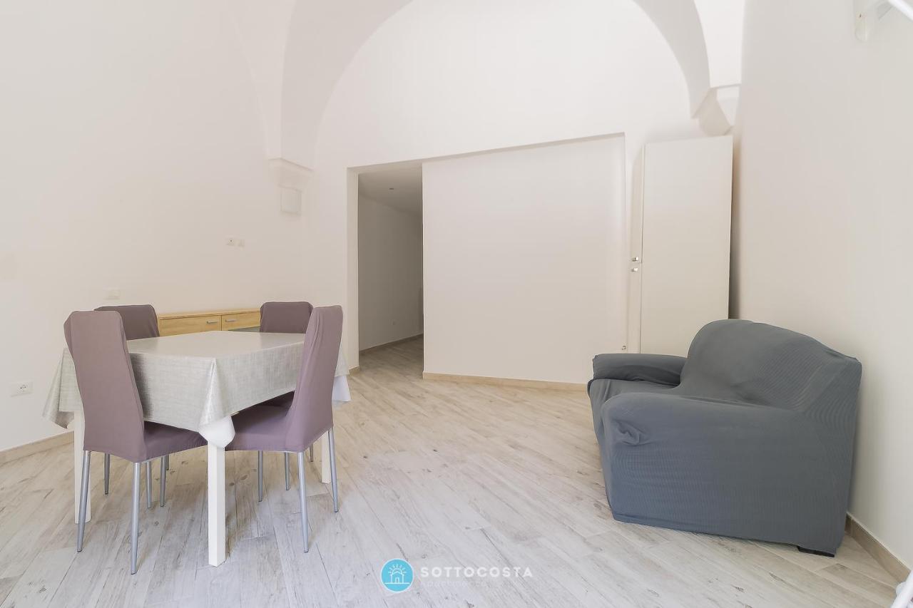 White Flat - Appartamento Indipendente A Lecce Centro Экстерьер фото
