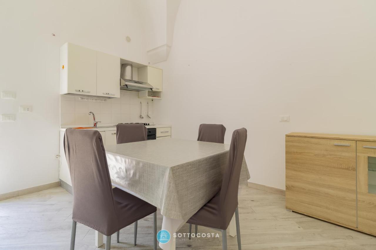 White Flat - Appartamento Indipendente A Lecce Centro Экстерьер фото